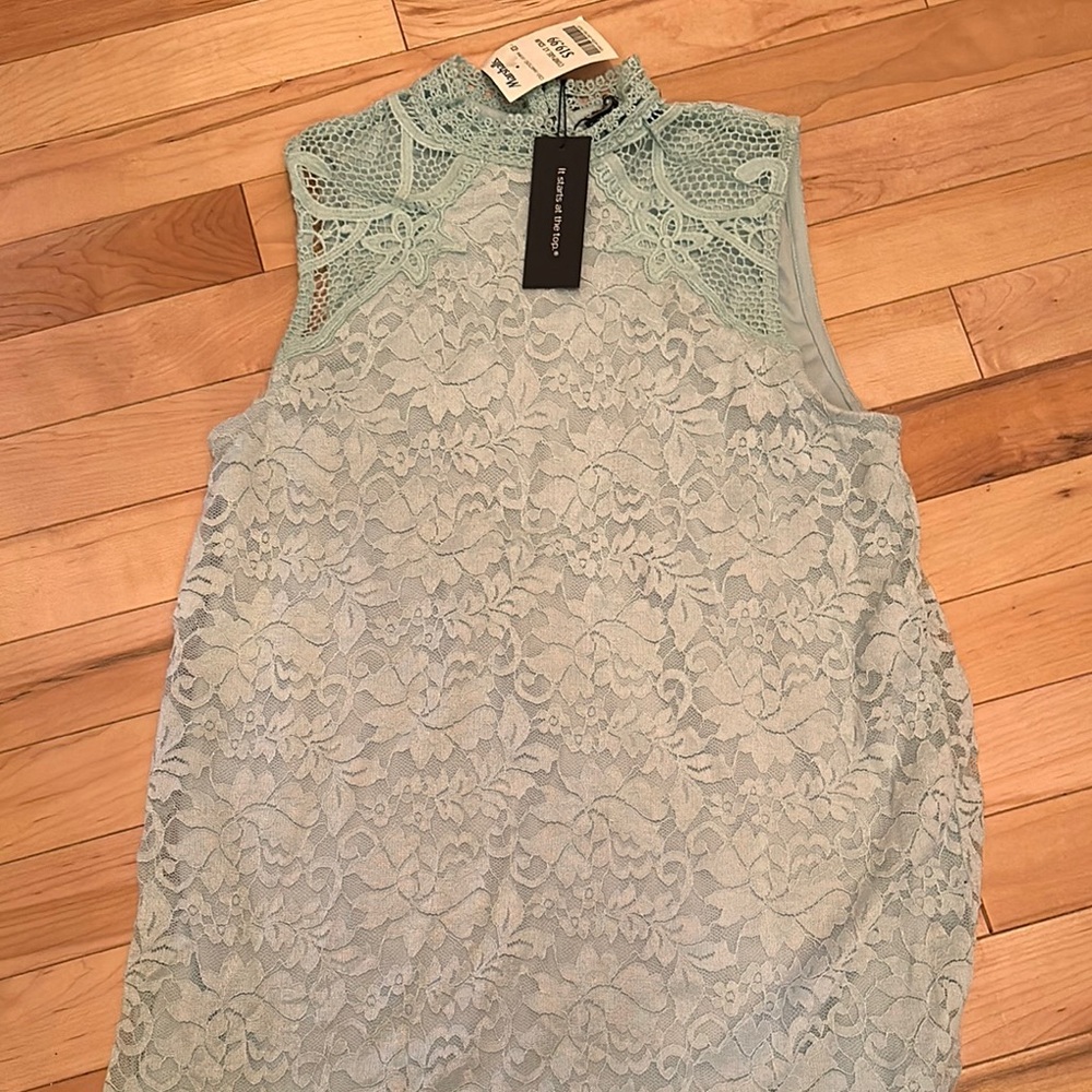 Lace Sleeveless Top in Light Blue